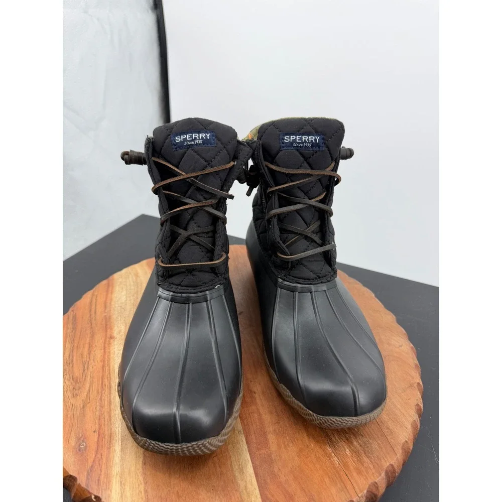 Sperry Saltwater Quilted Duck Boot Women 9 Black Waterproof STS94063